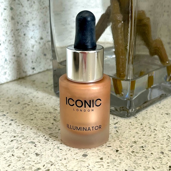 ICONIC LONDON illuminator liquid highlight shade original - Picture 9 of 10